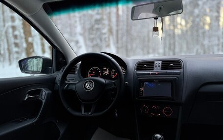 Volkswagen Polo VI (EU Market), 2015 год, 730 000 рублей, 10 фотография