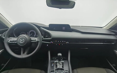 Mazda 3, 2021 год, 1 360 605 рублей, 9 фотография