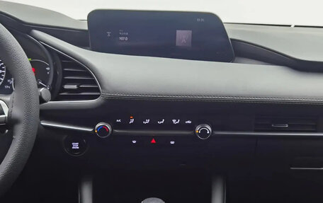 Mazda 3, 2021 год, 1 360 605 рублей, 13 фотография