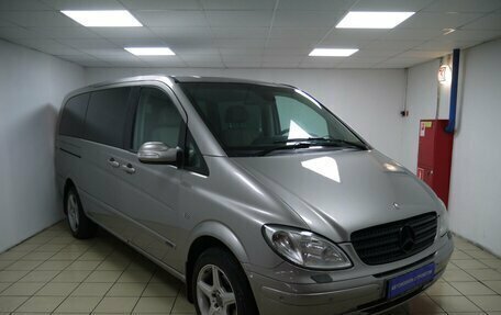 Mercedes-Benz Viano, 2004 год, 129 000 000 рублей, 2 фотография