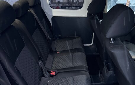 Volkswagen Caddy III рестайлинг, 2011 год, 1 050 000 рублей, 6 фотография