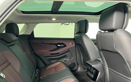 Land Rover Range Rover Evoque II, 2025 год, 12 фотография