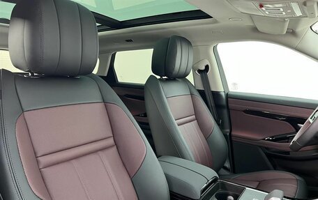 Land Rover Range Rover Evoque II, 2025 год, 16 фотография