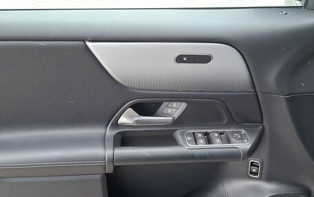 Mercedes-Benz GLB, 2021 год, 4 131 000 рублей, 10 фотография