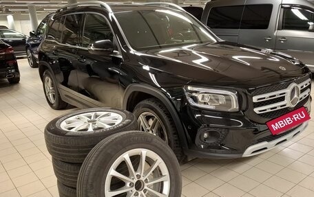 Mercedes-Benz GLB, 2021 год, 4 131 000 рублей, 25 фотография