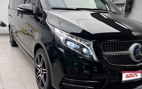 Mercedes-Benz V-Класс, 2022 год, 11 350 000 рублей, 4 фотография