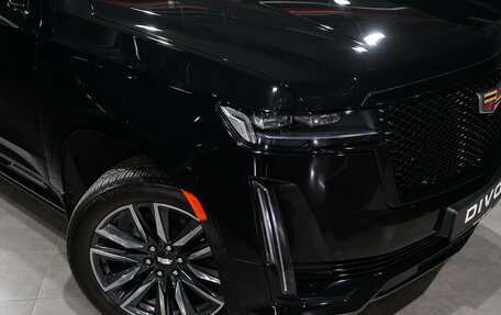 Cadillac Escalade V, 2023 год, 13 900 000 рублей, 9 фотография