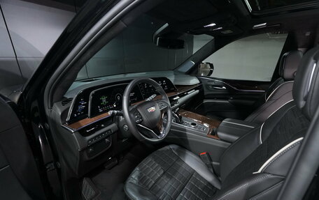 Cadillac Escalade V, 2023 год, 13 900 000 рублей, 13 фотография