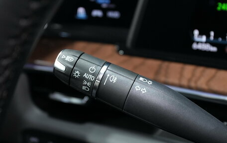 Cadillac Escalade V, 2023 год, 13 900 000 рублей, 29 фотография