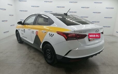 Hyundai Solaris II рестайлинг, 2020 год, 1 170 000 рублей, 4 фотография