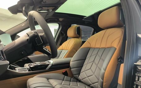 BMW 7 серия, 2025 год, 24 670 000 рублей, 11 фотография