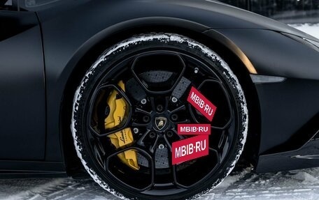 Lamborghini Huracán, 2018 год, 16 900 000 рублей, 12 фотография