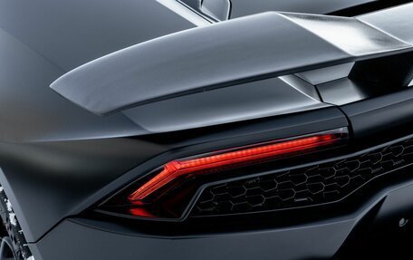 Lamborghini Huracán, 2018 год, 16 900 000 рублей, 19 фотография