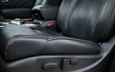 Infiniti QX80 I рестайлинг, 2017 год, 3 200 000 рублей, 18 фотография