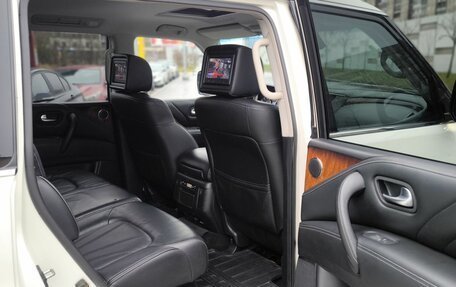 Infiniti QX80 I рестайлинг, 2017 год, 3 200 000 рублей, 25 фотография