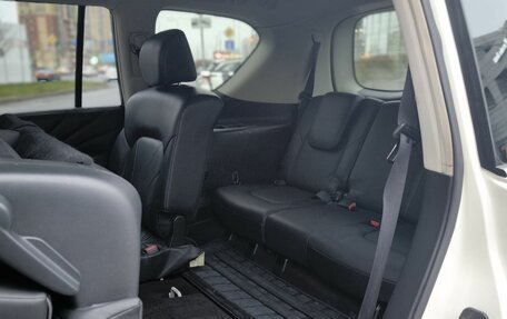 Infiniti QX80 I рестайлинг, 2017 год, 3 200 000 рублей, 21 фотография