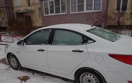 Hyundai Solaris II рестайлинг, 2016 год, 1 100 000 рублей, 1 фотография