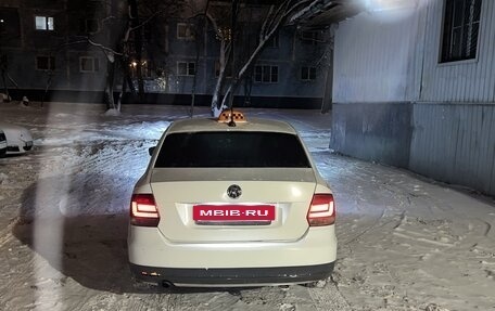 Volkswagen Polo VI (EU Market), 2019 год, 800 000 рублей, 2 фотография