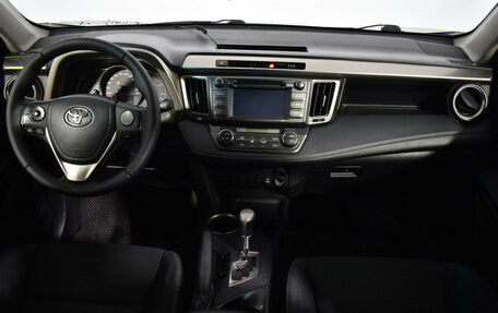 Toyota RAV4, 2014 год, 1 440 000 рублей, 14 фотография