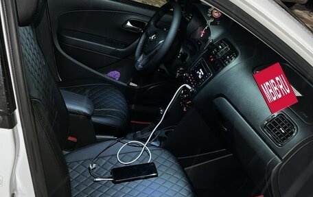 Volkswagen Polo VI (EU Market), 2019 год, 800 000 рублей, 7 фотография