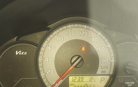 Toyota Vitz, 2018 год, 1 100 000 рублей, 3 фотография