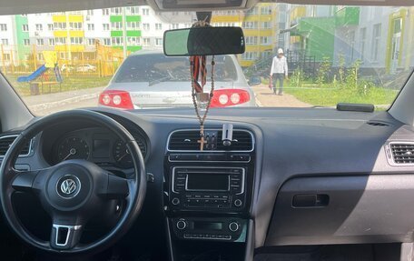 Volkswagen Polo VI (EU Market), 2014 год, 700 000 рублей, 3 фотография