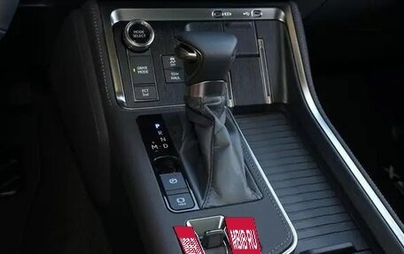 Lexus GX, 2025 год, 14 000 000 рублей, 18 фотография