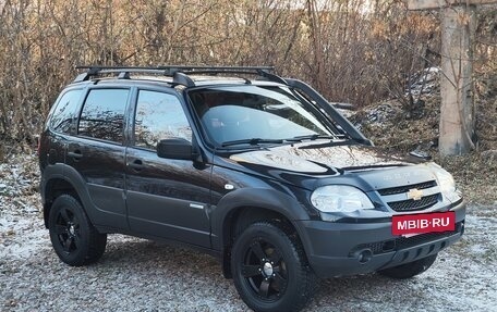 Chevrolet Niva I рестайлинг, 2015 год, 750 000 рублей, 9 фотография