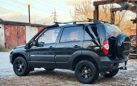 Chevrolet Niva I рестайлинг, 2015 год, 750 000 рублей, 14 фотография