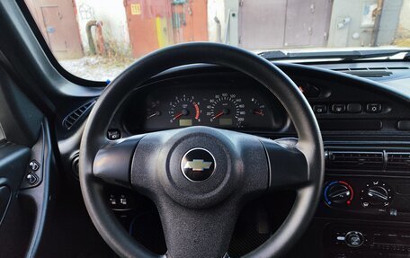 Chevrolet Niva I рестайлинг, 2015 год, 750 000 рублей, 18 фотография