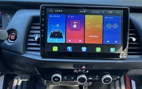 Honda Fit, 2021 год, 1 630 000 рублей, 6 фотография