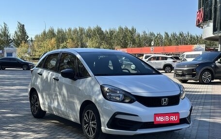 Honda Fit, 2021 год, 1 630 000 рублей, 1 фотография