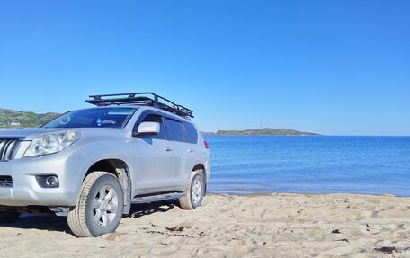 Toyota Land Cruiser Prado 150 рестайлинг 2, 2013 год, 3 200 000 рублей, 1 фотография