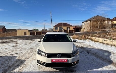 Volkswagen Passat B7, 2012 год, 900 000 рублей, 1 фотография