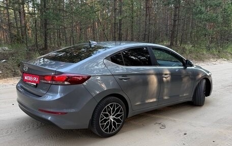 Hyundai Elantra VI рестайлинг, 2018 год, 1 750 000 рублей, 7 фотография