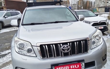 Toyota Land Cruiser Prado 150 рестайлинг 2, 2013 год, 3 200 000 рублей, 2 фотография