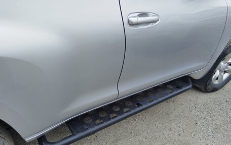 Toyota Land Cruiser Prado 150 рестайлинг 2, 2013 год, 3 200 000 рублей, 15 фотография