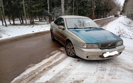 Volvo C70 II, 2001 год, 360 000 рублей, 1 фотография