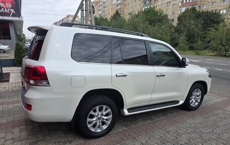 Toyota Land Cruiser 200, 2017 год, 5 999 999 рублей, 3 фотография