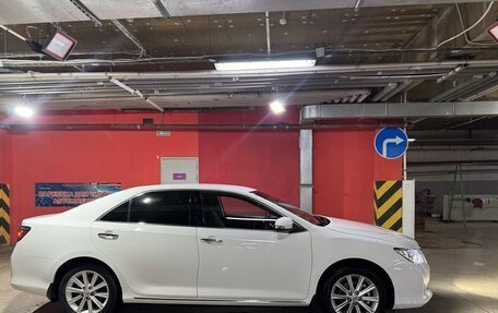 Toyota Camry, 2014 год, 1 580 000 рублей, 4 фотография