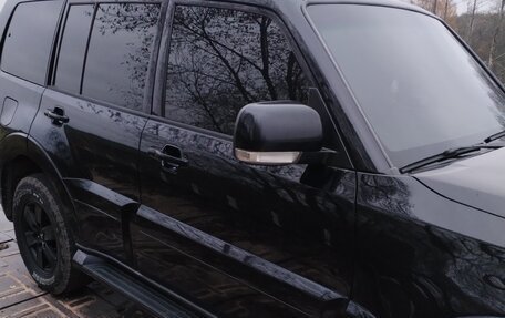 Mitsubishi Pajero IV, 2009 год, 1 500 000 рублей, 5 фотография