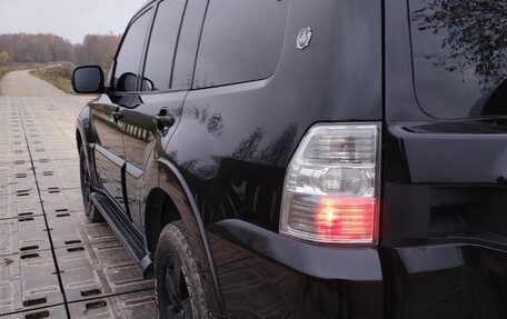 Mitsubishi Pajero IV, 2009 год, 1 500 000 рублей, 9 фотография