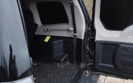 Mitsubishi Pajero IV, 2009 год, 1 500 000 рублей, 13 фотография