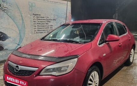 Opel Astra J, 2011 год, 580 000 рублей, 9 фотография