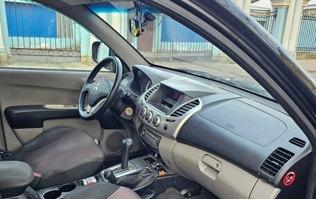 Mitsubishi L200 IV рестайлинг, 2010 год, 1 200 000 рублей, 9 фотография