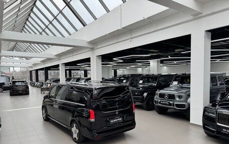 Mercedes-Benz V-Класс, 2025 год, 14 190 000 рублей, 40 фотография