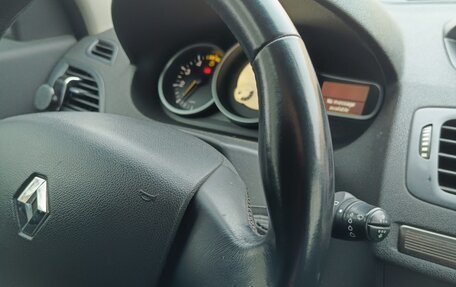 Renault Megane III, 2011 год, 700 000 рублей, 4 фотография