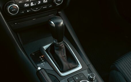 Mazda 3, 2017 год, 1 495 000 рублей, 17 фотография