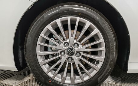 Toyota Camry, 2024 год, 4 850 000 рублей, 17 фотография