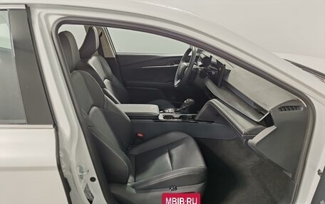 Toyota Camry, 2024 год, 4 850 000 рублей, 19 фотография